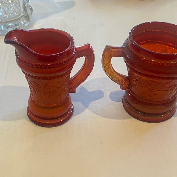 Antique slag glass cream and sugar set - Picture 3 of 3